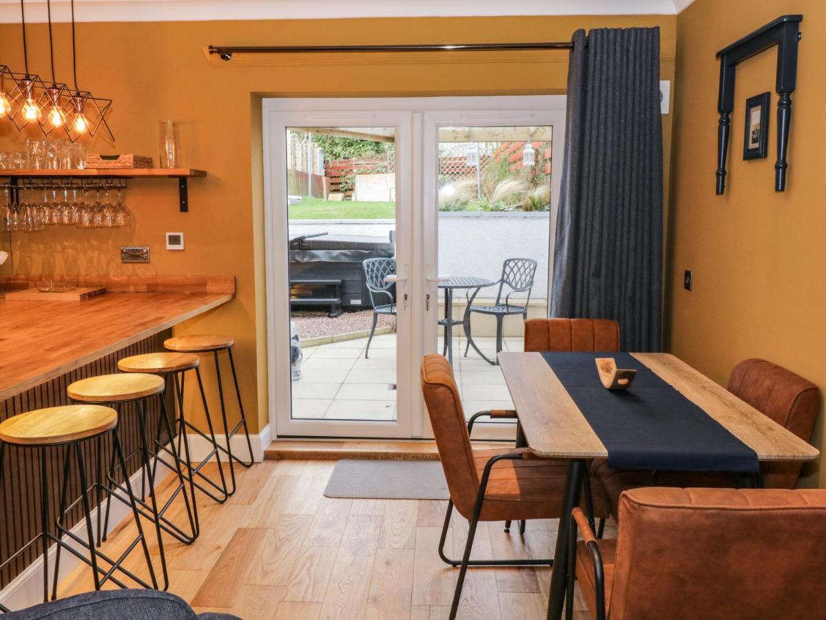 Feus Holiday Cottage Auchterarder Bagian luar foto